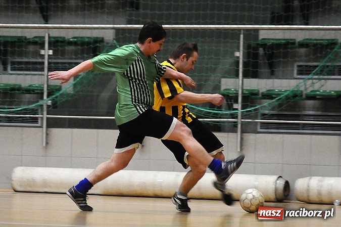 Zdjęcie w galerii na portalu naszraciborz.pl: Węglowski wygrywa na zakończenie fazy grupowej wiadomości z regionu