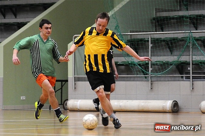 Zdjęcie w galerii na portalu naszraciborz.pl: Węglowski wygrywa na zakończenie fazy grupowej wiadomości z regionu