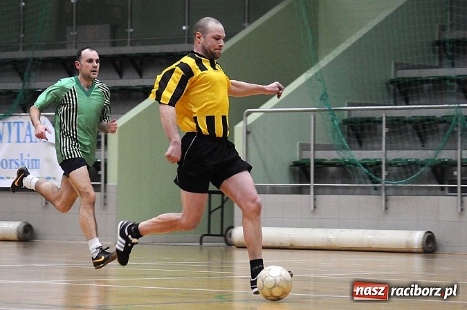 Zdjęcie w galerii na portalu naszraciborz.pl: Węglowski wygrywa na zakończenie fazy grupowej wiadomości z regionu