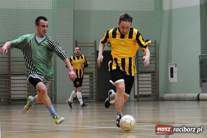 Zdjęcie w galerii na portalu naszraciborz.pl: Węglowski wygrywa na zakończenie fazy grupowej wiadomości z regionu