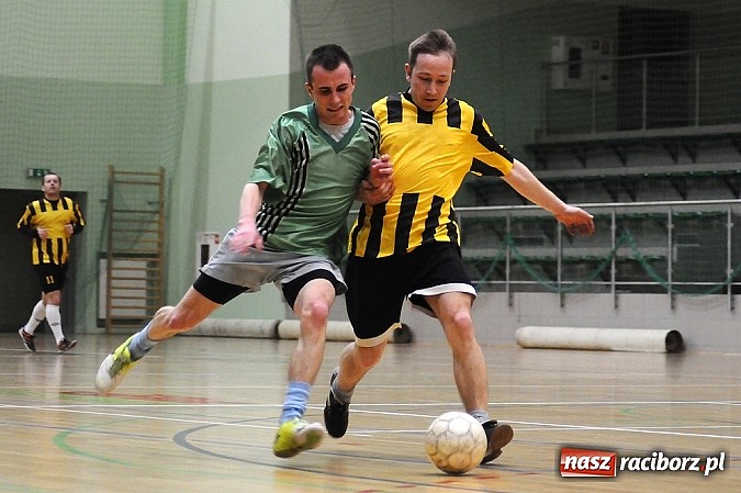 Zdjęcie w galerii na portalu naszraciborz.pl: Węglowski wygrywa na zakończenie fazy grupowej wiadomości z regionu