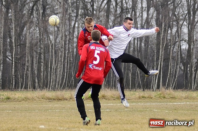 Zdjęcie w galerii na portalu naszraciborz.pl: Unia przegrała sparing z Polonią Głubczyce wiadomości z regionu