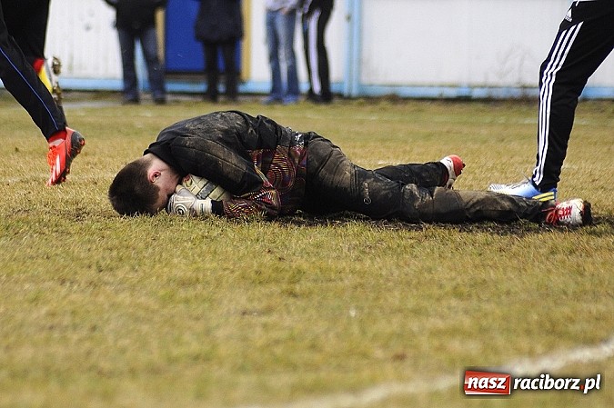 Zdjęcie w galerii na portalu naszraciborz.pl: Unia przegrała sparing z Polonią Głubczyce wiadomości z regionu