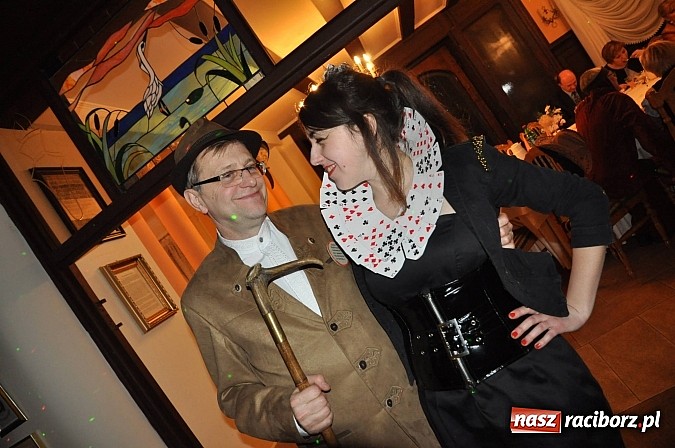 Zdjęcie w galerii na portalu naszraciborz.pl: Karnawałowe party w wojnowickim pałacu wiadomości z regionu