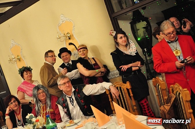 Zdjęcie w galerii na portalu naszraciborz.pl: Karnawałowe party w wojnowickim pałacu wiadomości z regionu