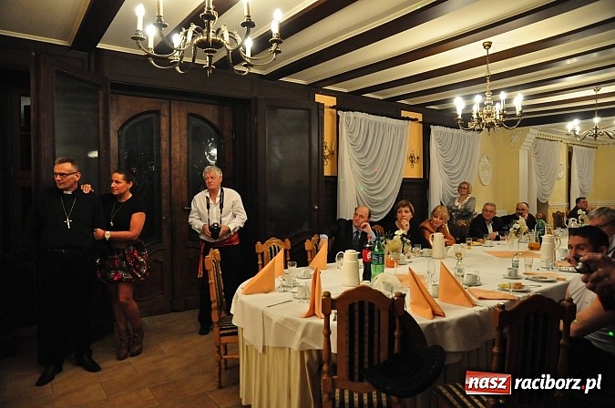 Zdjęcie w galerii na portalu naszraciborz.pl: Karnawałowe party w wojnowickim pałacu wiadomości z regionu