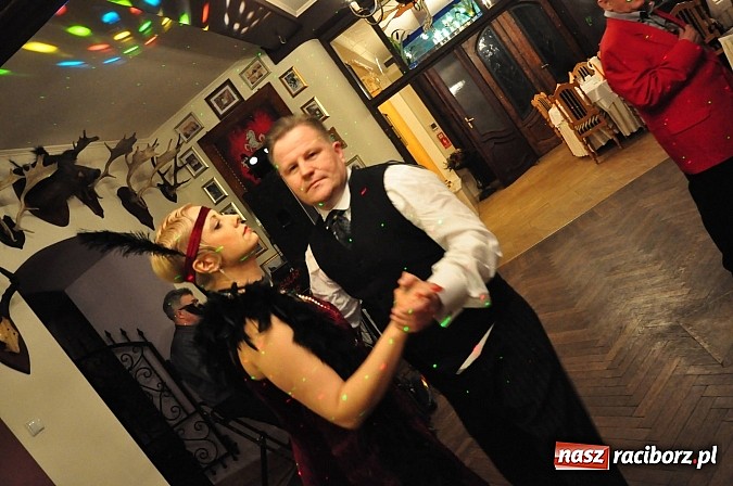 Zdjęcie w galerii na portalu naszraciborz.pl: Karnawałowe party w wojnowickim pałacu wiadomości z regionu