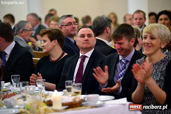 Zdjęcie w galerii na portalu naszraciborz.pl: Gala Biznesu w Pietrowicach Wielkich 2014 - reportaż telewizyjny wiadomości z regionu