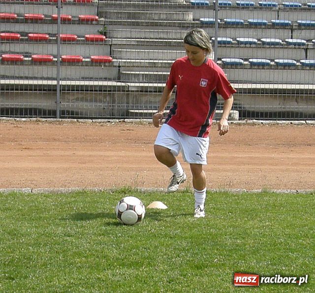 Zdjęcie w galerii na portalu naszraciborz.pl: Kobieca reprezentacja Polski trenowała w Raciborzu wiadomości z regionu