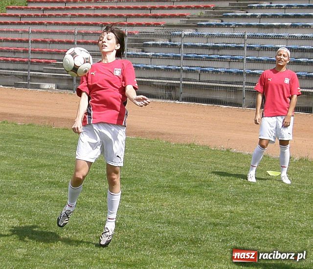 Zdjęcie w galerii na portalu naszraciborz.pl: Kobieca reprezentacja Polski trenowała w Raciborzu wiadomości z regionu