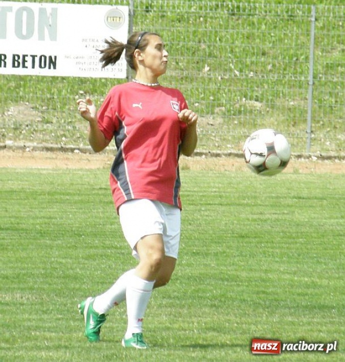 Zdjęcie w galerii na portalu naszraciborz.pl: Kobieca reprezentacja Polski trenowała w Raciborzu wiadomości z regionu