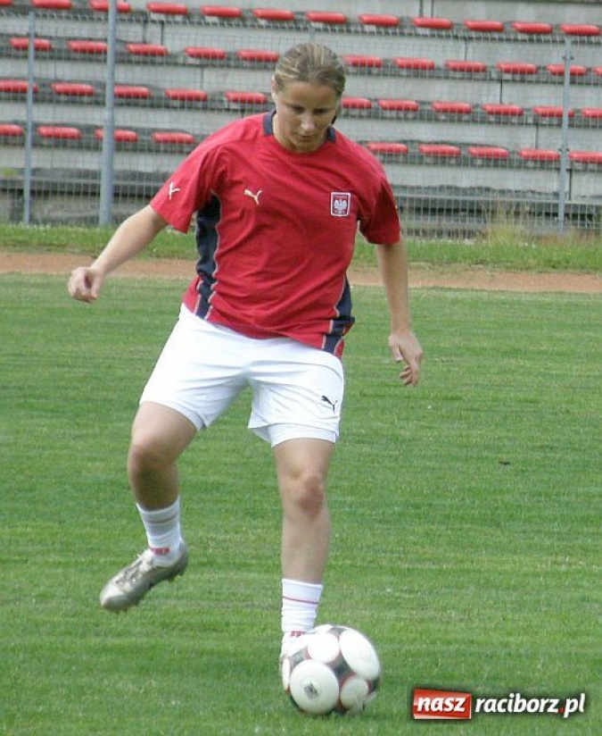 Zdjęcie w galerii na portalu naszraciborz.pl: Kobieca reprezentacja Polski trenowała w Raciborzu wiadomości z regionu