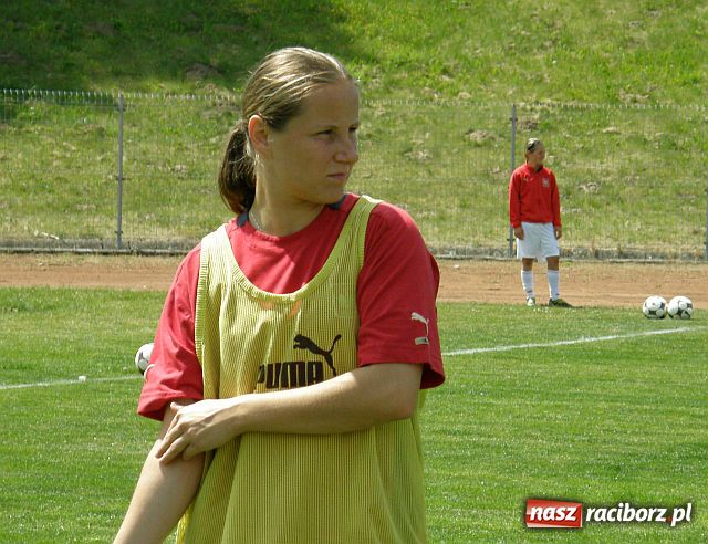 Zdjęcie w galerii na portalu naszraciborz.pl: Kobieca reprezentacja Polski trenowała w Raciborzu wiadomości z regionu