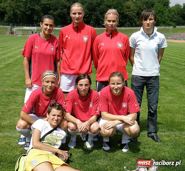 Zdjęcie w galerii na portalu naszraciborz.pl: Kobieca reprezentacja Polski trenowała w Raciborzu wiadomości z regionu