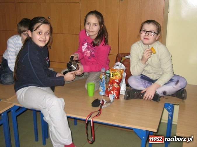 Zdjęcie w galerii na portalu naszraciborz.pl: Nocne marki z SP 4 wiadomości z regionu