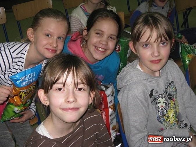 Zdjęcie w galerii na portalu naszraciborz.pl: Nocne marki z SP 4 wiadomości z regionu