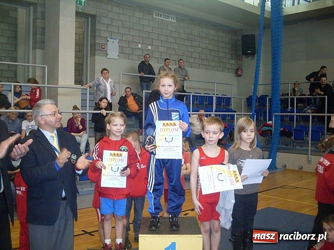 Zdjęcie w galerii na portalu naszraciborz.pl: Mistrzostwa Śląska w zapasach kobiet wiadomości z regionu