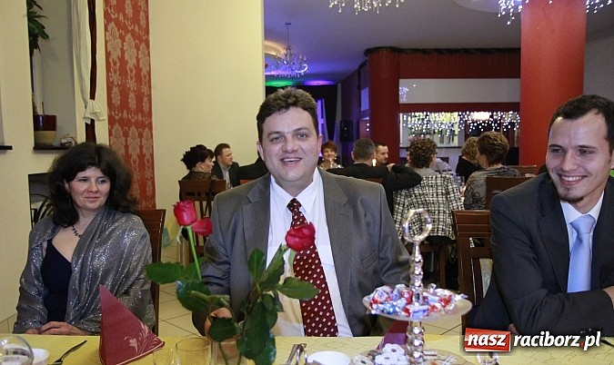 Zdjęcie w galerii na portalu naszraciborz.pl: Tak się bawi Unia Racibórz. Reportaż z zabawy karnawałowej wiadomości z regionu