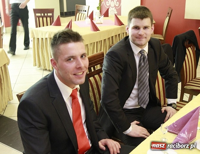 Zdjęcie w galerii na portalu naszraciborz.pl: Tak się bawi Unia Racibórz. Reportaż z zabawy karnawałowej wiadomości z regionu