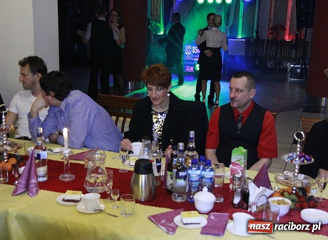 Zdjęcie w galerii na portalu naszraciborz.pl: Tak się bawi Unia Racibórz. Reportaż z zabawy karnawałowej wiadomości z regionu