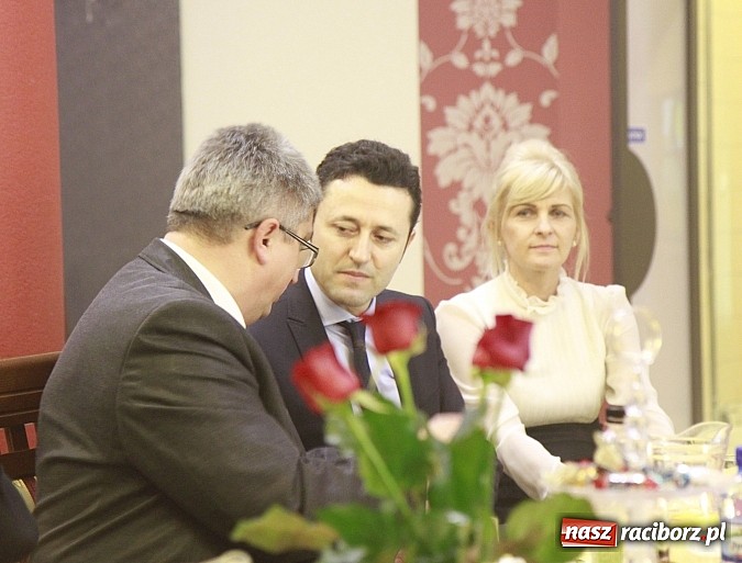 Zdjęcie w galerii na portalu naszraciborz.pl: Tak się bawi Unia Racibórz. Reportaż z zabawy karnawałowej wiadomości z regionu