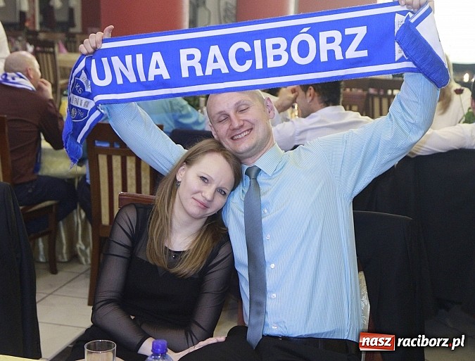 Zdjęcie w galerii na portalu naszraciborz.pl: Tak się bawi Unia Racibórz. Reportaż z zabawy karnawałowej wiadomości z regionu