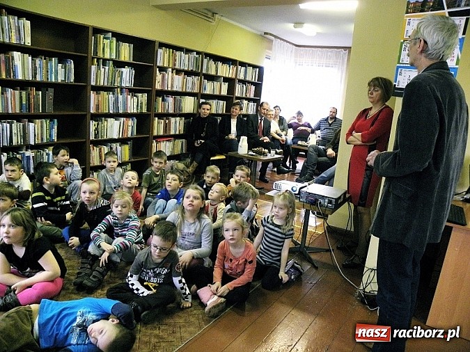 Zdjęcie w galerii na portalu naszraciborz.pl: Śladami Koziołka Matołka wiadomości z regionu