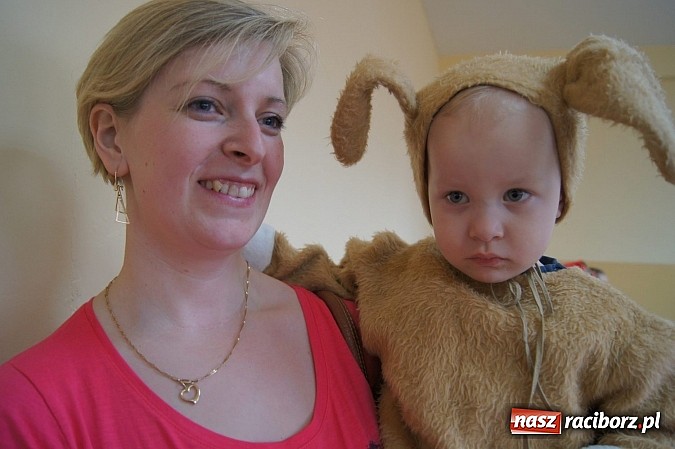 Zdjęcie w galerii na portalu naszraciborz.pl: Kowboje i królewny na balu w Ciechowicach wiadomości z regionu