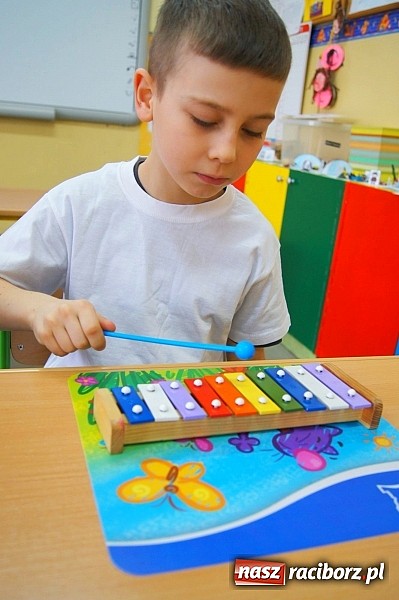 Zdjęcie w galerii na portalu naszraciborz.pl: W Babicach dbają o rozwój artystyczny dzieci wiadomości z regionu