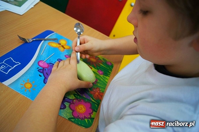 Zdjęcie w galerii na portalu naszraciborz.pl: W Babicach dbają o rozwój artystyczny dzieci wiadomości z regionu