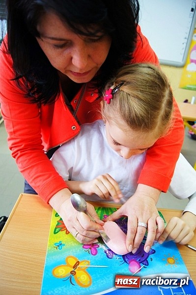 Zdjęcie w galerii na portalu naszraciborz.pl: W Babicach dbają o rozwój artystyczny dzieci wiadomości z regionu