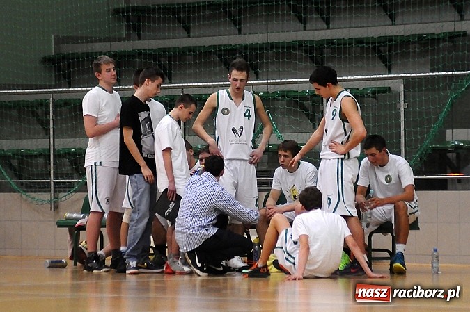 Zdjęcie w galerii na portalu naszraciborz.pl: Znakomita passa podtrzymana. Kolejne zwycięstwo juniorów RKK wiadomości z regionu