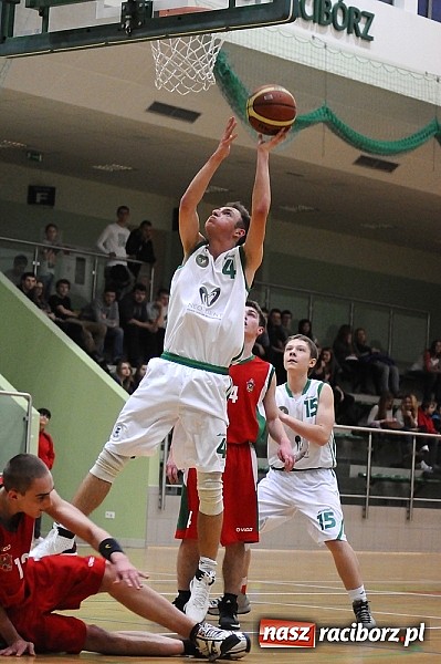Zdjęcie w galerii na portalu naszraciborz.pl: Znakomita passa podtrzymana. Kolejne zwycięstwo juniorów RKK wiadomości z regionu