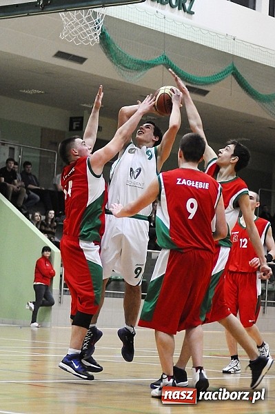 Zdjęcie w galerii na portalu naszraciborz.pl: Znakomita passa podtrzymana. Kolejne zwycięstwo juniorów RKK wiadomości z regionu
