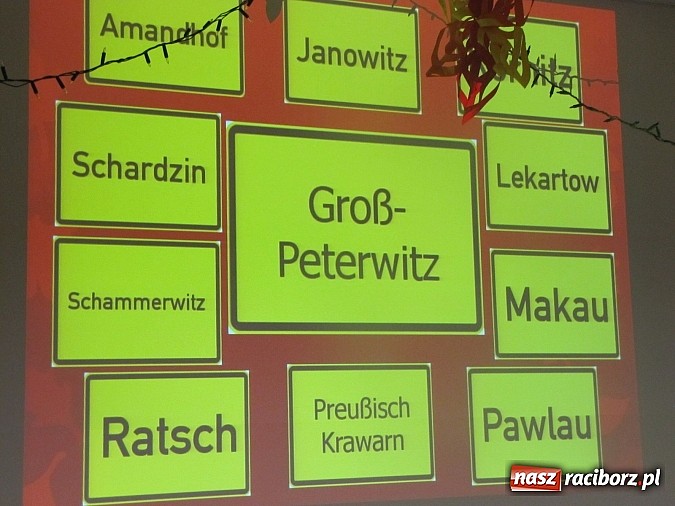 Zdjęcie w galerii na portalu naszraciborz.pl: Pietrowice Wielkie planują dwujęzyczne tablice wiadomości z regionu