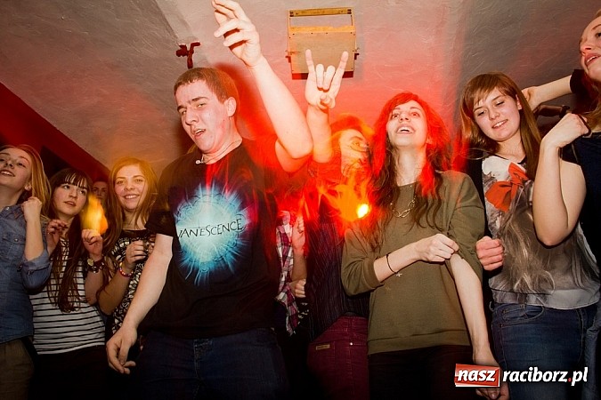 Zdjęcie w galerii na portalu naszraciborz.pl: KleedKamers zagrał na Końcu Świata wiadomości z regionu