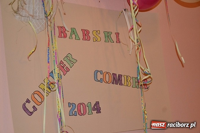 Zdjęcie w galerii na portalu naszraciborz.pl: Gdzie diabeł nie może... Babski Comber w Jankowicach po raz trzeci! wiadomości z regionu