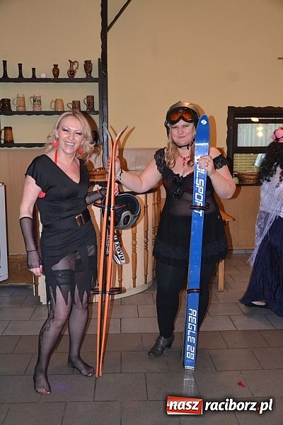 Zdjęcie w galerii na portalu naszraciborz.pl: Gdzie diabeł nie może... Babski Comber w Jankowicach po raz trzeci! wiadomości z regionu