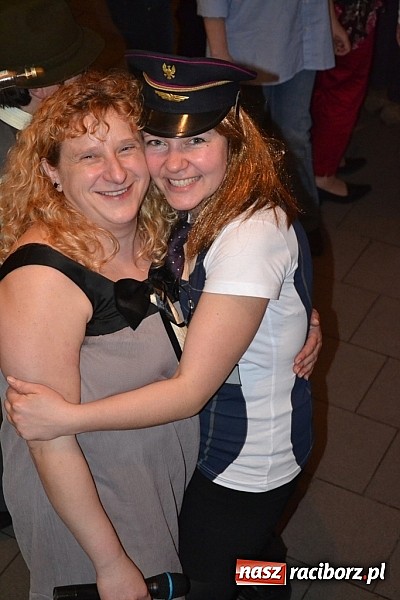 Zdjęcie w galerii na portalu naszraciborz.pl: Gdzie diabeł nie może... Babski Comber w Jankowicach po raz trzeci! wiadomości z regionu