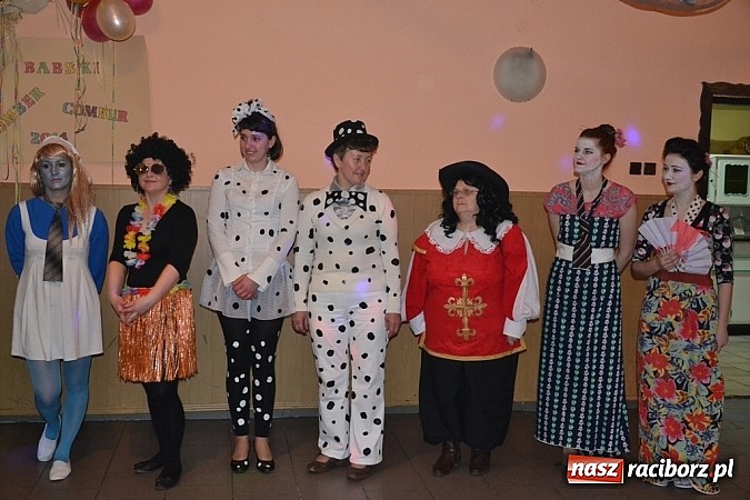 Zdjęcie w galerii na portalu naszraciborz.pl: Gdzie diabeł nie może... Babski Comber w Jankowicach po raz trzeci! wiadomości z regionu