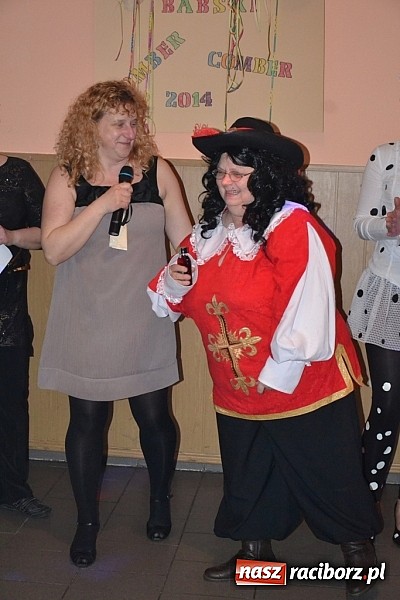 Zdjęcie w galerii na portalu naszraciborz.pl: Gdzie diabeł nie może... Babski Comber w Jankowicach po raz trzeci! wiadomości z regionu