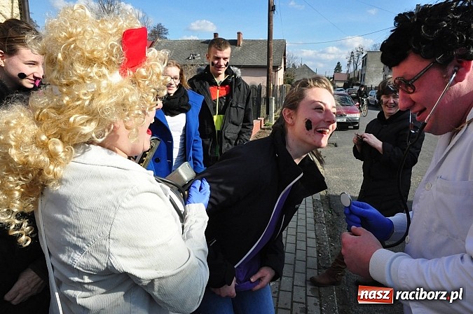 Zdjęcie w galerii na portalu naszraciborz.pl: TANZBÄR, czyli samborowickie ostatki 2014 wiadomości z regionu