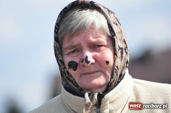 Zdjęcie w galerii na portalu naszraciborz.pl: TANZBÄR, czyli samborowickie ostatki 2014 wiadomości z regionu