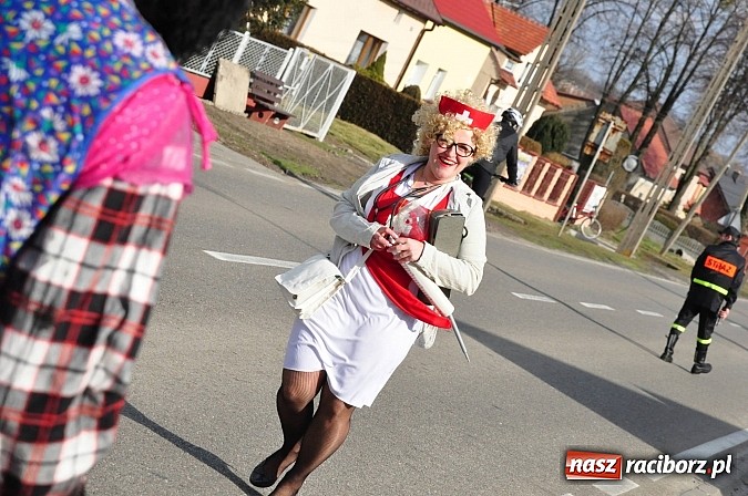Zdjęcie w galerii na portalu naszraciborz.pl: TANZBÄR, czyli samborowickie ostatki 2014 wiadomości z regionu
