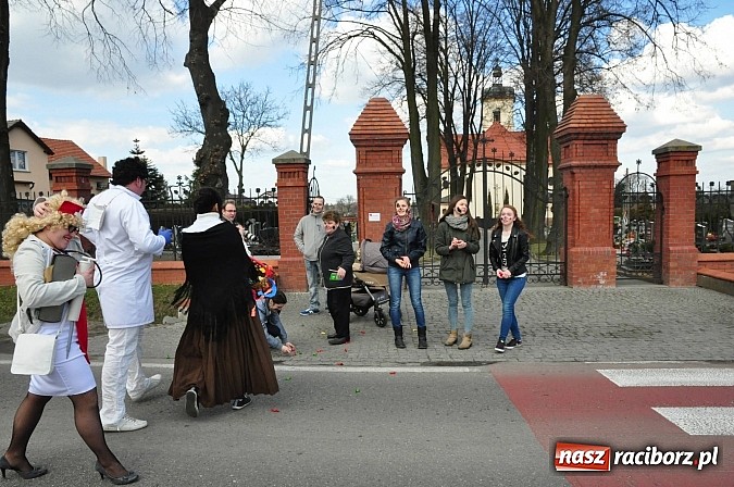 Zdjęcie w galerii na portalu naszraciborz.pl: TANZBÄR, czyli samborowickie ostatki 2014 wiadomości z regionu