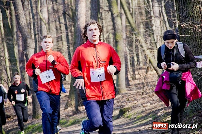 Zdjęcie w galerii na portalu naszraciborz.pl: Twardziele ścigali się w Arboretum wiadomości z regionu