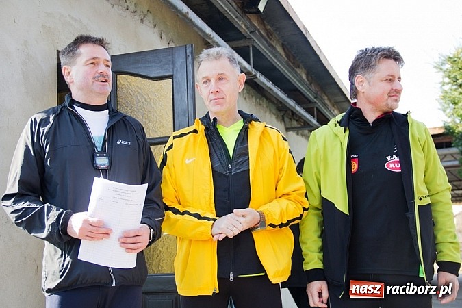 Zdjęcie w galerii na portalu naszraciborz.pl: Twardziele ścigali się w Arboretum wiadomości z regionu