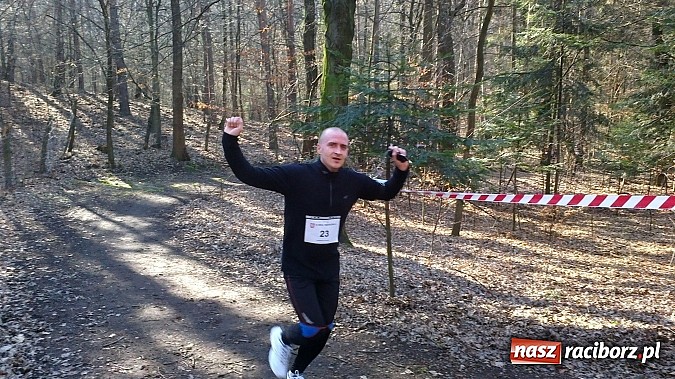 Zdjęcie w galerii na portalu naszraciborz.pl: Twardziele ścigali się w Arboretum wiadomości z regionu