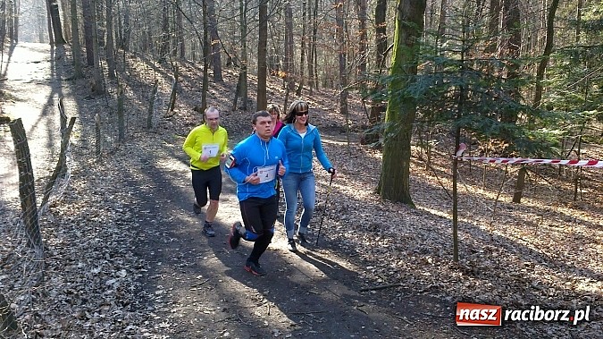 Zdjęcie w galerii na portalu naszraciborz.pl: Twardziele ścigali się w Arboretum wiadomości z regionu