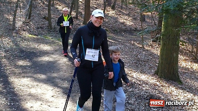 Zdjęcie w galerii na portalu naszraciborz.pl: Twardziele ścigali się w Arboretum wiadomości z regionu